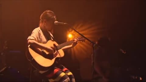 Yui-how crazy Love iis all Tokyo
