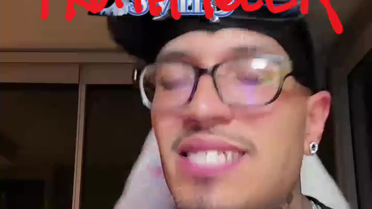 FLOCKO SAYS MOETGODDESS FUNK HIT HIM LIKE A PILE OF BRICKS WHILE DRIVING WITH HER