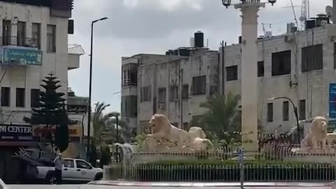 The moment Israeli occupation forces stormed the Al-Manara Roundabout