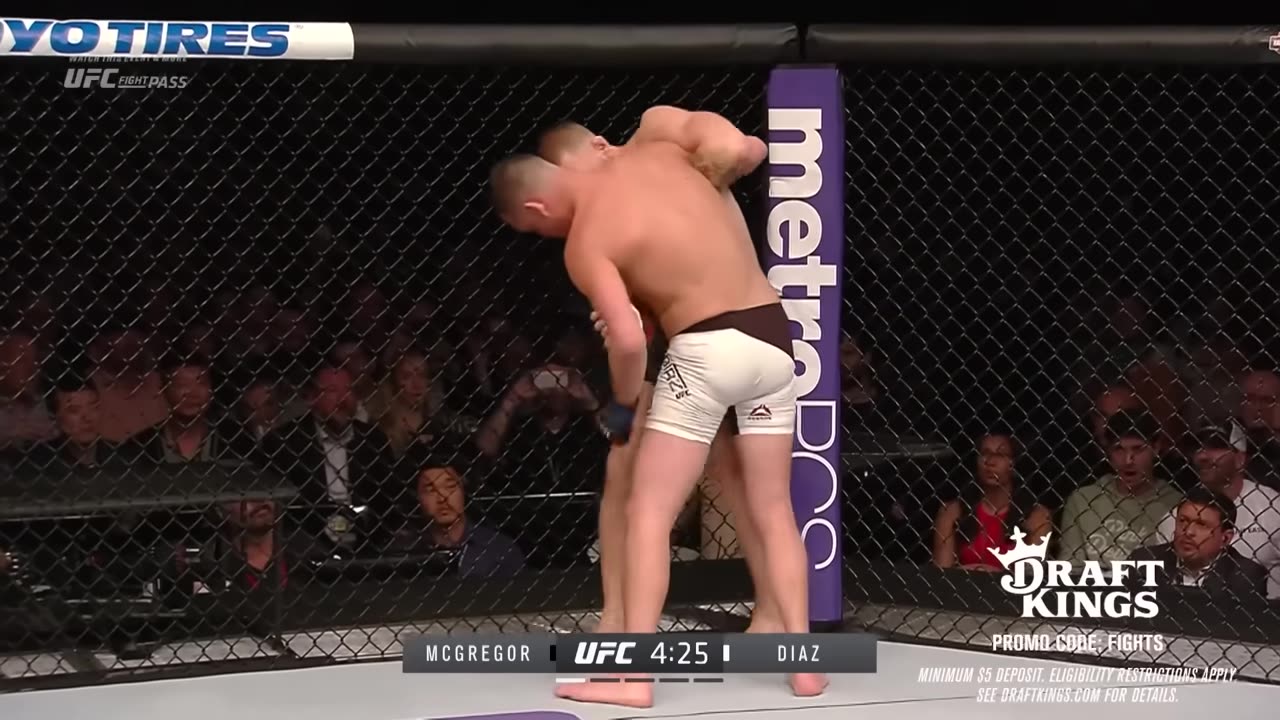 Conor McGregor vs Nate Diaz 1