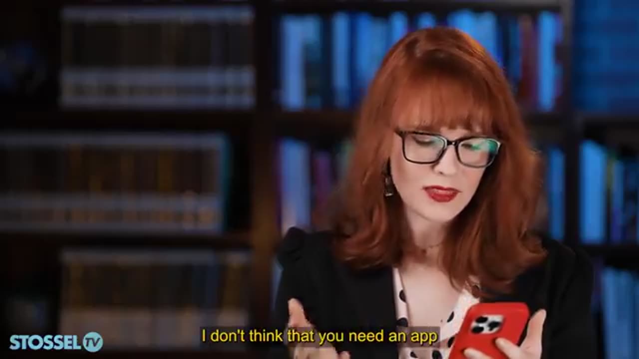 Privacy advocate @naomibrockwell tells me to stop using Gmail.