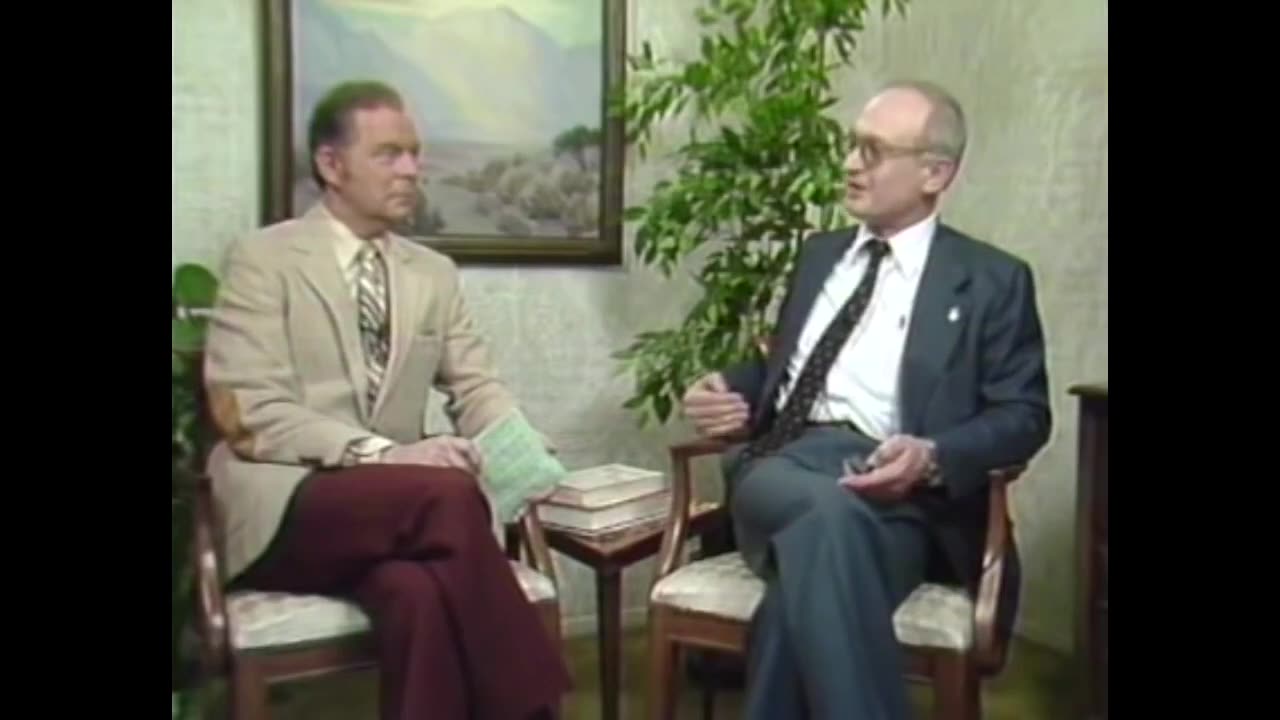 Yuri Bezmanov - Former KGB Reveals Soviet Union Methods of Subverting America