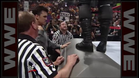 Undertaker vs rock casket match