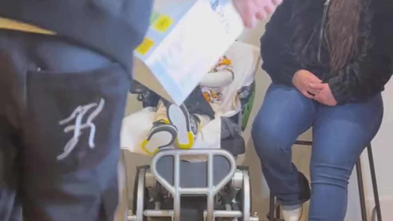 He ido a ver a David para que conozcáis su condición y para darle una sorpresa