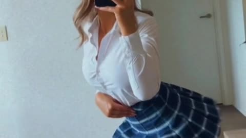 Do you like this shool uniform on me