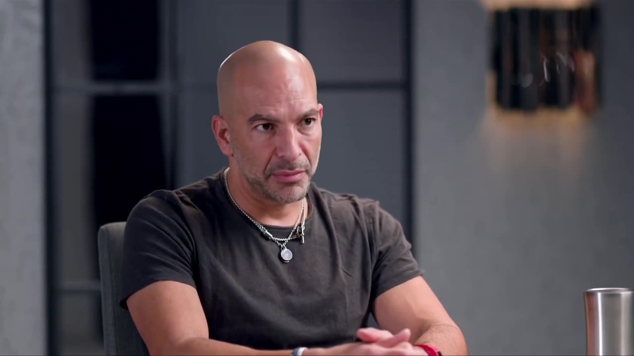 Fight Aging with Fitness - Peter Attia on DOAC #exercise #aging #mitochondria