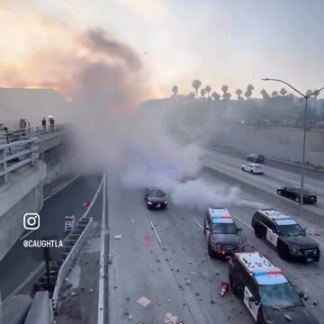 CIVIL WAR, DYSTOPIC WORLD, AND THE COLLAPSE OF THE EMPIRE