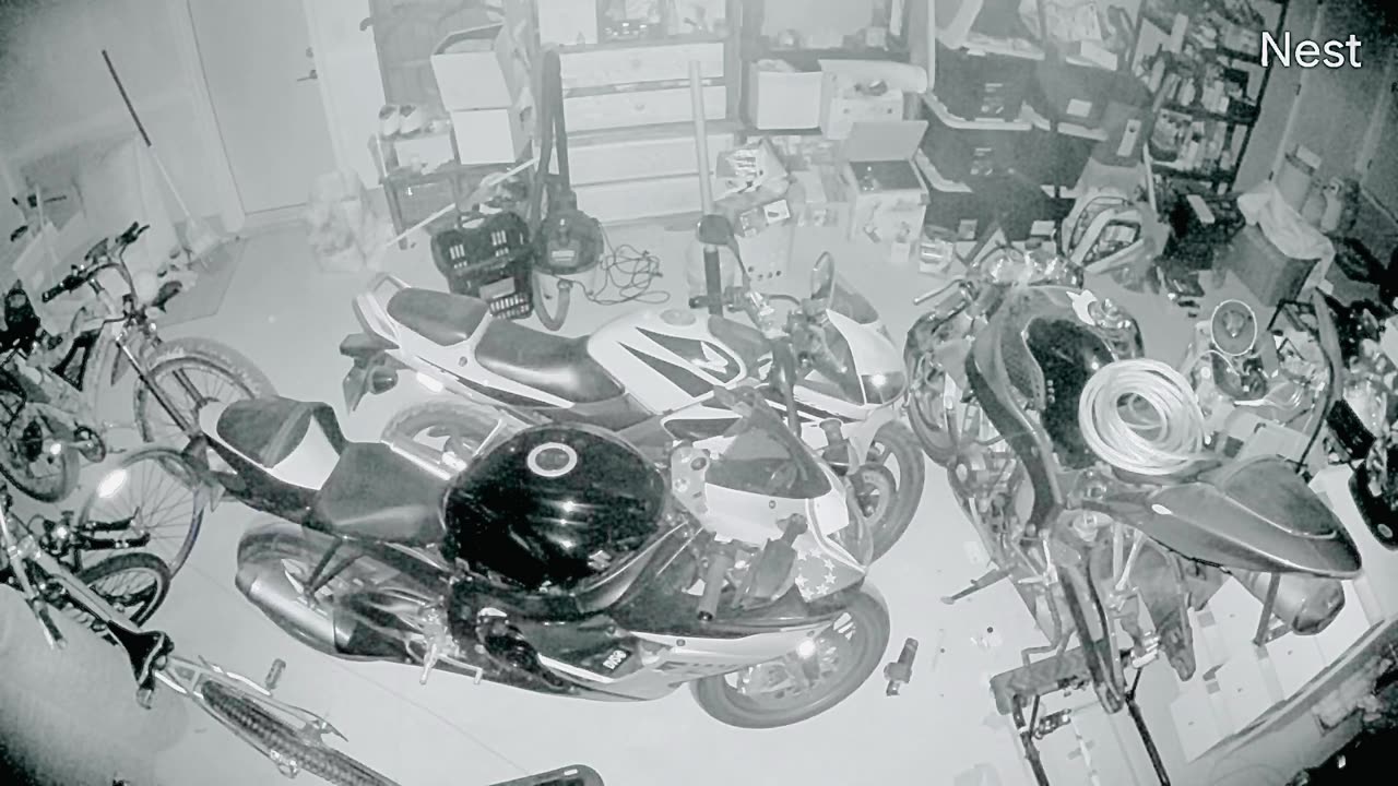 😨🚪 Poltergeist Activity Caught in My Garage! | TheHauntingHour