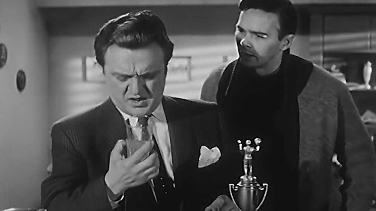 19) «Претендент» / «The Challenger»