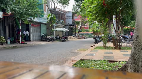 Slow Mornings, Good Coffee, and Better Company Under the Trees – BrickVlogsUK Part 3
