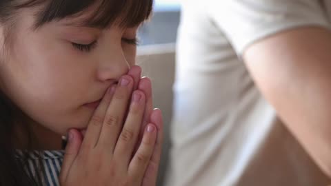 A Prayer of Gratitude: Thanking God for Every Blessing | Find Joy in Counting Your Blessings