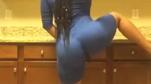 Big Ass Girls Big booty twerk 🤯🔥🍑hdjjx
