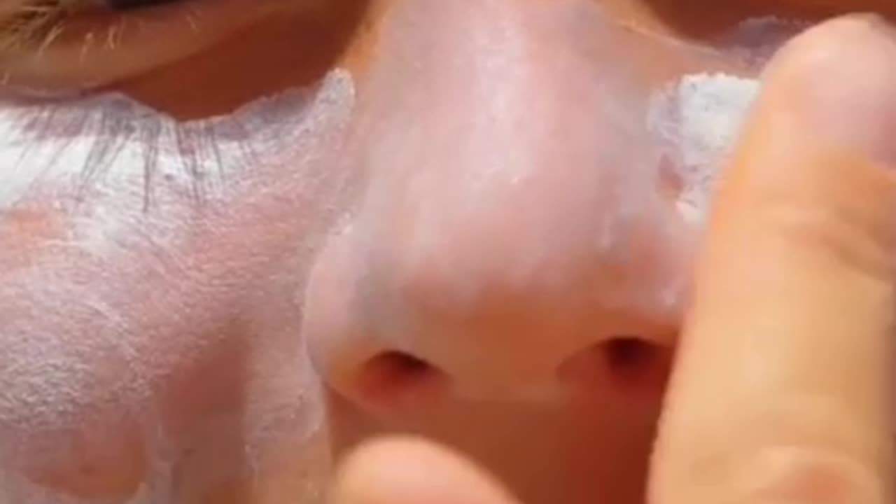 Why You Should Wear Sunscreen Daily: Essential Skin Protection