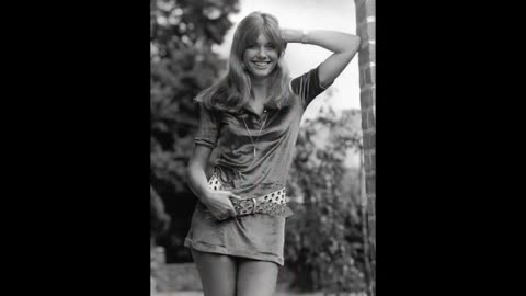 Olivia Newton-John - I'm A Small And Lonely Night (1972)(V2)