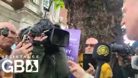 ommy Robinson arrives at court this morning and turns the independent cameras onto an ITV