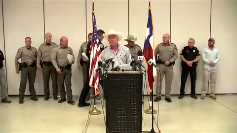 Texas flood death toll hits triple digits, tally of missing tops 180