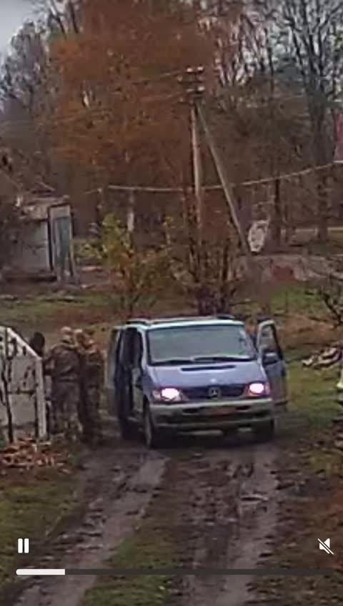 Ukraine war combat footage 11/4/25