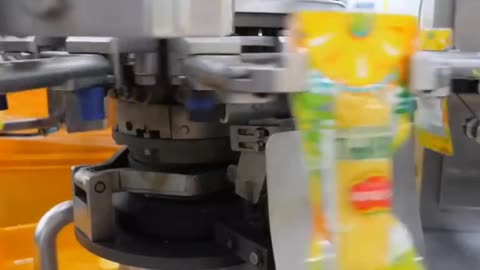 Factory work fresh pineapple