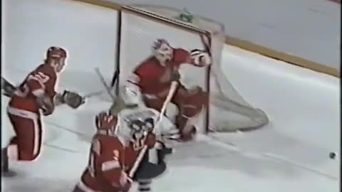 NHL 1989 DETROIT RED WINGS AT CHICAGO BLACKHAWKS