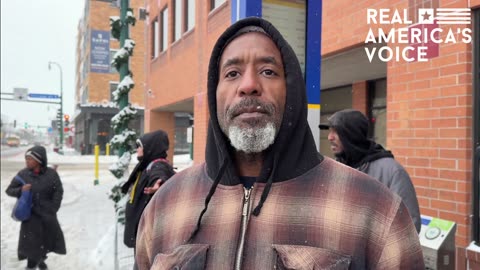 📌 Minneapolis man responds to #ICE in his community & illegals taking our jobs