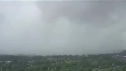St Louis tornado time lapse footage, camera is enveloped!