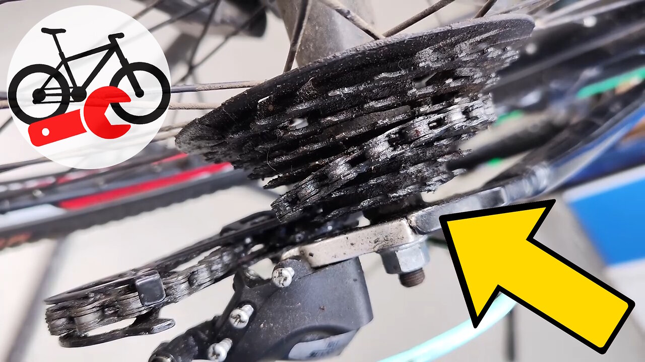 Bicycle gear shifter not working, pedals not turning. How to fix your bike
