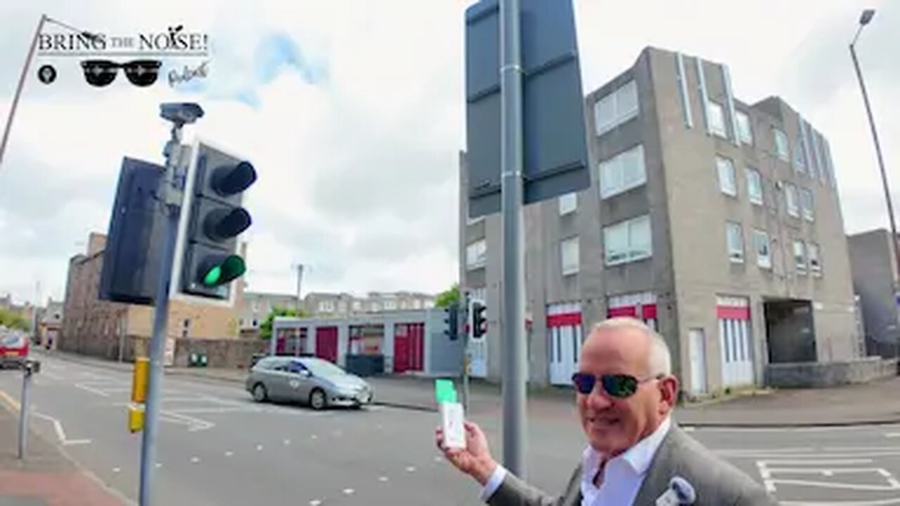 Edinburgh 20 Minute City | Mark Steele - Part 1