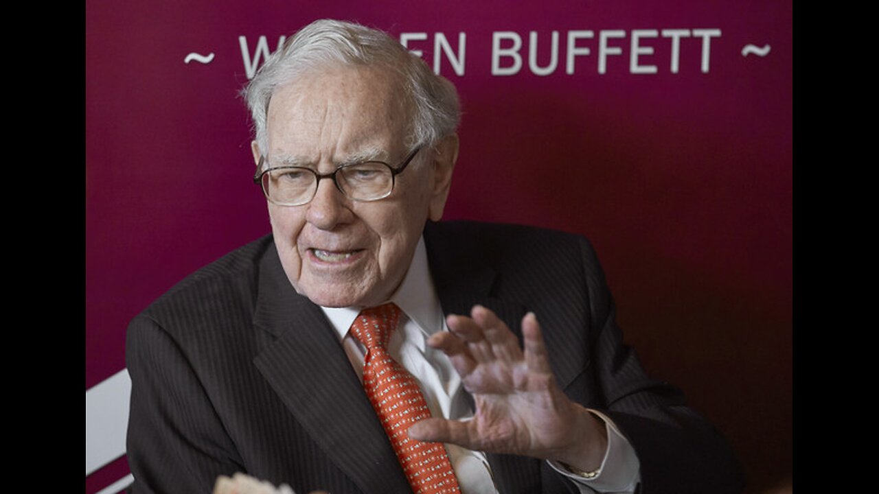 Warren Buffett's Retirement Bombshell: Is a Crypto Pivot Next for Berkshire Hathaway?