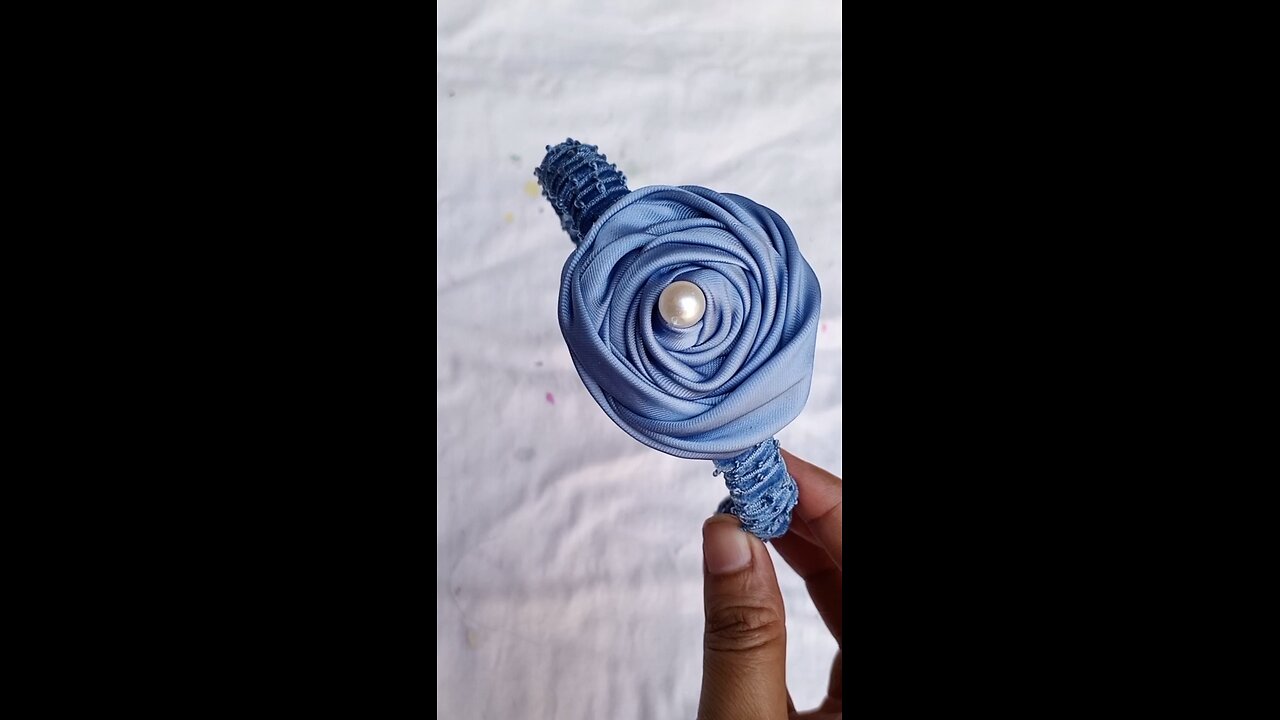try this Beautiful Ribbon Rose