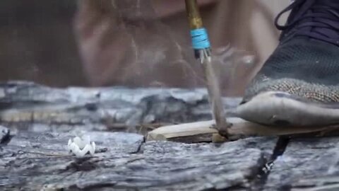 PRIMITIVE SURVIVAL, Hand Drill Fire, Tips, Tricks & Techniques - Dave Holladay