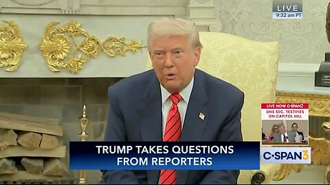 Trump Makes Fun Of Obama's Chicago Library "Disaster"