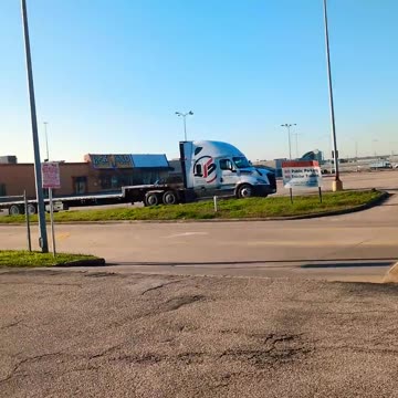 Concert at the awful waffle #reallifetruckers #ourtruckinglife #trucking #truckinlifestyle