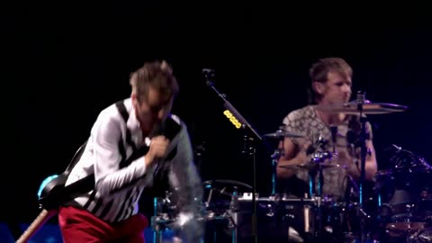 Panic Station - Muse (live)