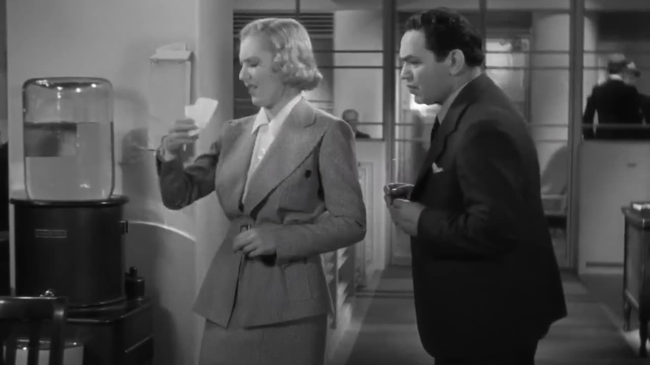 The Whole Town's Talking (1935) Full movie | Comedy