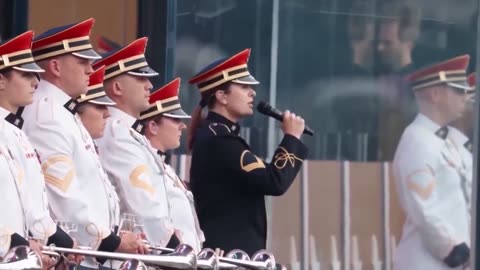 POTUS salutes as The Star-Spangled Banner is played | US Army Military Parade