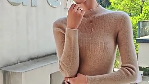 White Cable Knit V-Neck Sweater with Navy Blue Stripe Accents