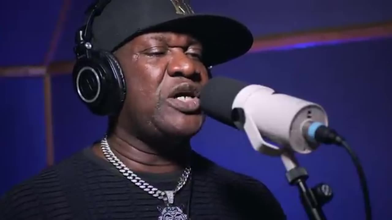 🎤 CONTEST!-SING WITH BUNNY GENERAL🎶