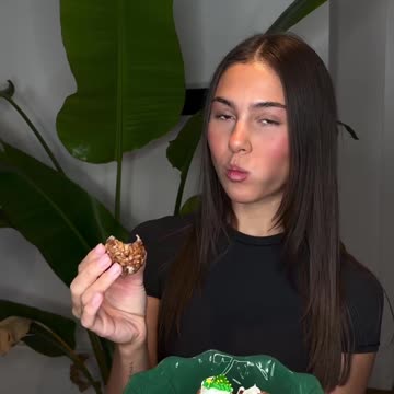 Day 13 of Christmas Snacks Gooey Chocolate Christmas balls ....