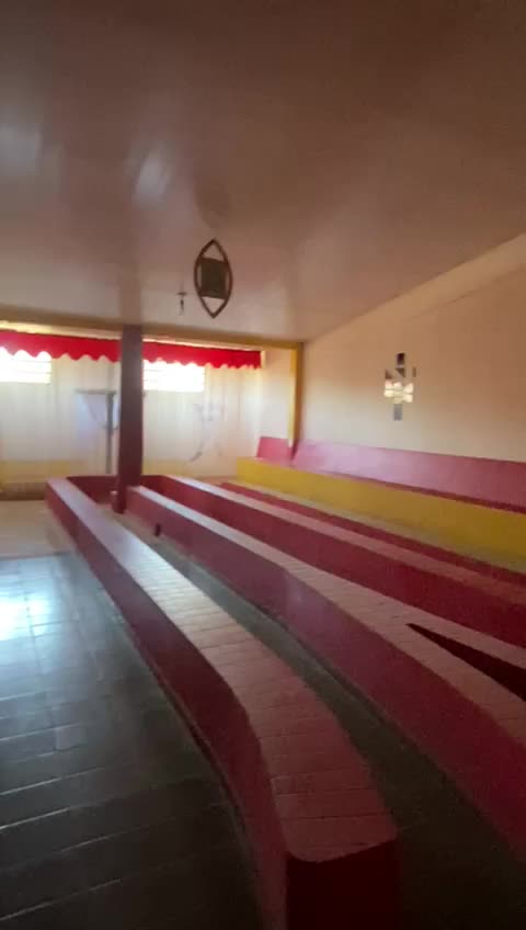 Dentro do Templo de Taguatinga do Vale do Amanhecer 13