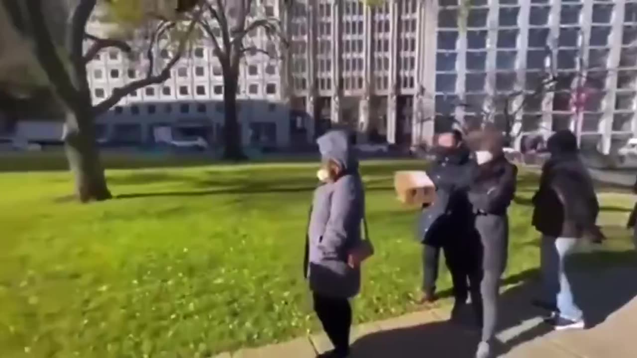 Remember when people were lining up to take the vaccine...