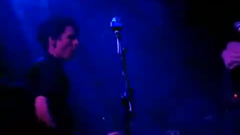 MUSE - LIVE AT THE LONDON ASTORIA 2001 [FULL CONCERT] HD