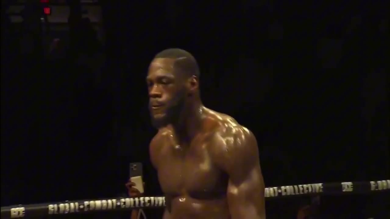 Deontay Wilder just stopped Tyrrell Herndon in the seventh 🔥