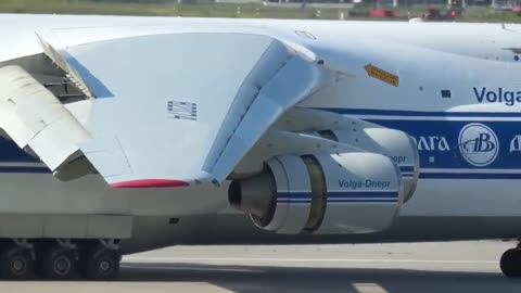 Bird flew into engine of Antonov 124-100 in Leipzig Airport in Germany