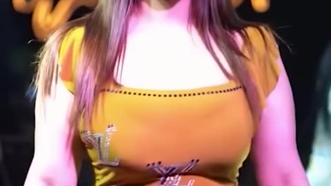 افخم رقصة بنات - هز رقصات فاخرة 2025