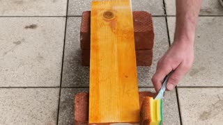 DIY paintbrush that works like a charm!.hd