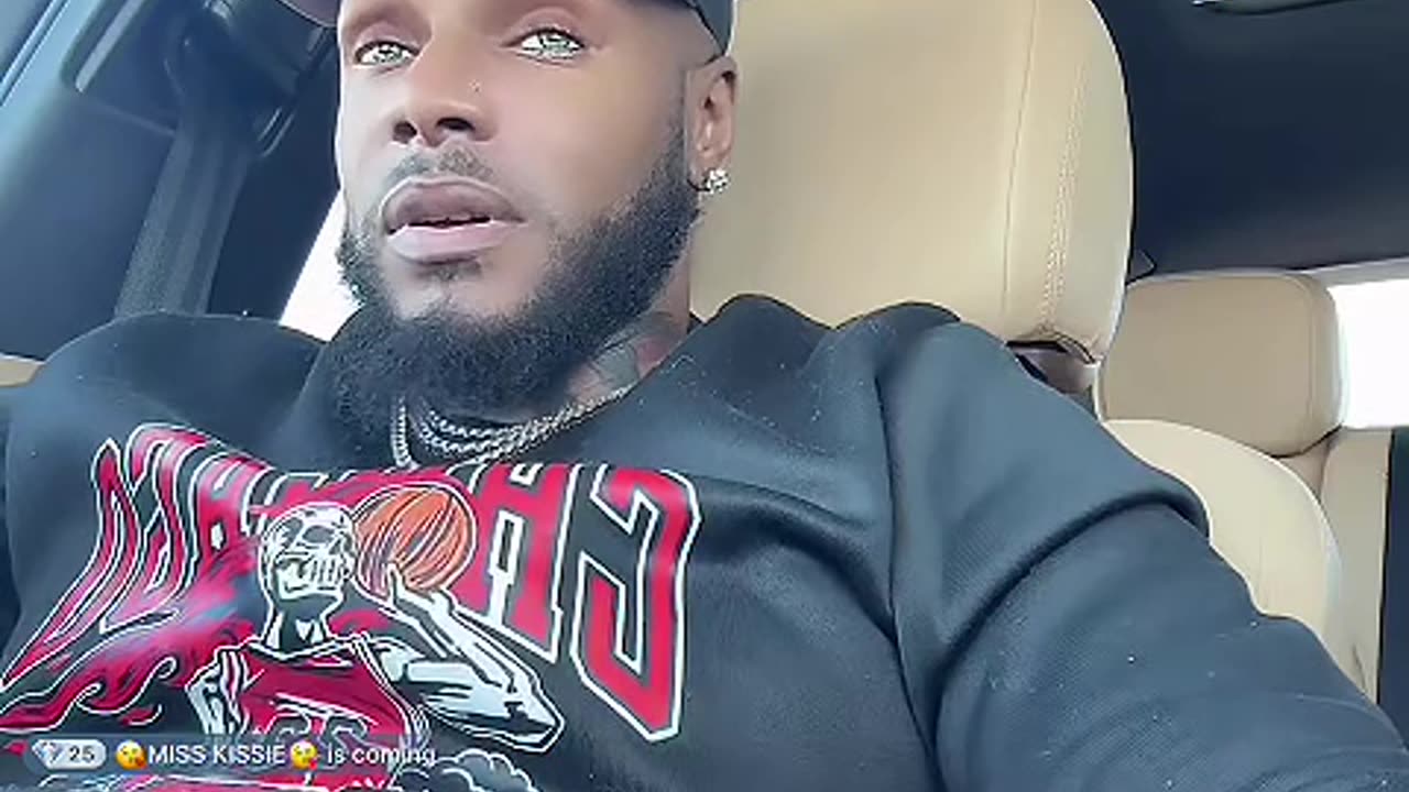 - TKO CAPONE ; ANSWERING QUESTIONS W| CHELLZ ! PT 1