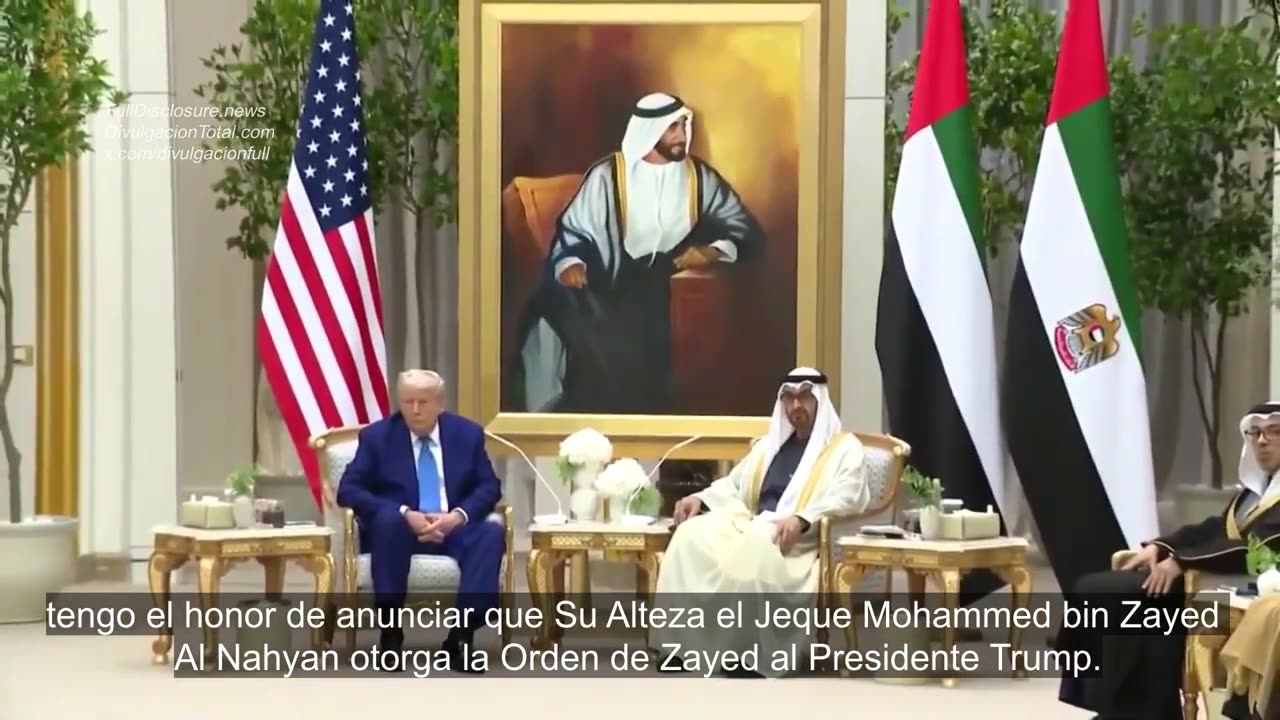 TRUMP RESIBE LA ORDEN DE ZAYED DEL JAKE MOJAMED BINZALMaN
