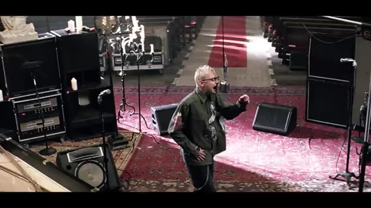 Numb (Official Music Video) [4K UPGRADE] – Linkin Park