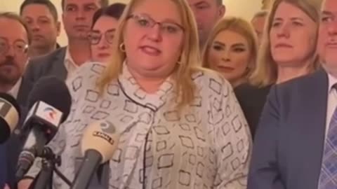 Nu votăm persoane care agresează sexual „scroafe” și apără violatorii!