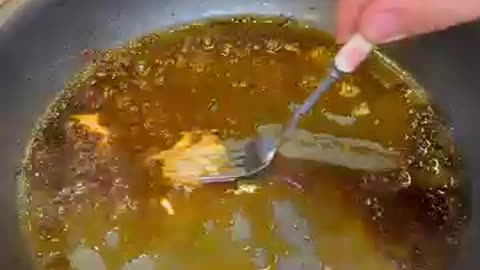 Must Watch: "This Japanese chef is Amazing" from @foodyAmaze